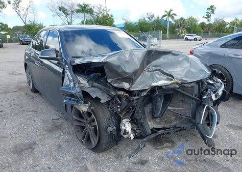 2018 BMW 330I z USA, uszkodzony, nr VIN WBA8B9C56JEE80798